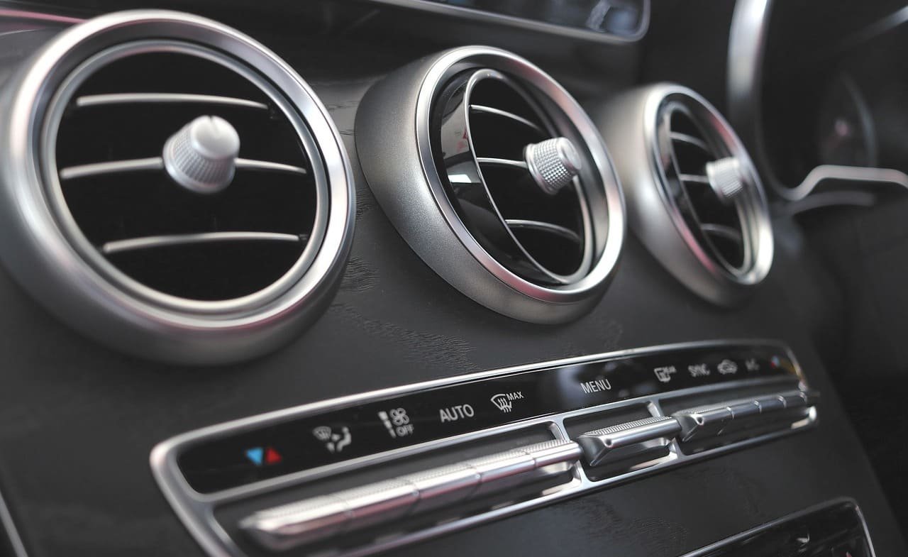 How much does air conditioning regas cost in the UK?